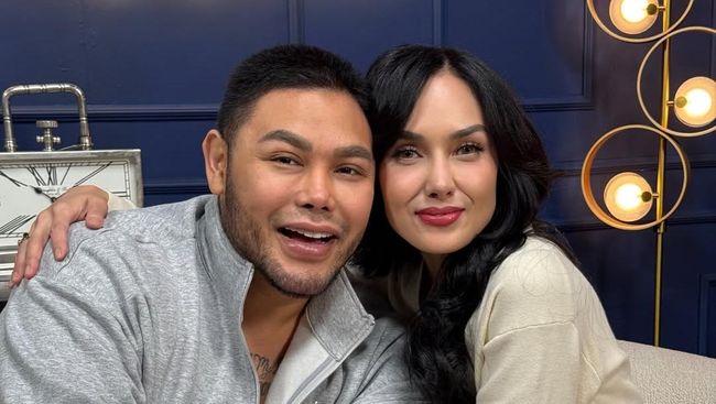 Ivan Gunawan Minta Maaf dan Ungkap Alasan Sebenarnya Potong Obrolan Sara Wijayanto