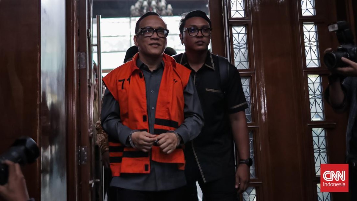 Noel Ebenezer Divonis 4,5 Tahun Penjara
