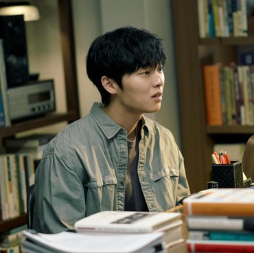 Sinopsis Drakor 'Notes from The Last Row' Kisah Profesor & Mahasiswa yang Berujung Obsesi