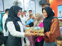 Tekan Stunting, Pemkab Gowa Salurkan 200 Paket Makanan Bergizi ke Bumil-Balita