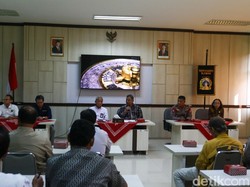 2 Pekan Diteror Api, Keluarga Fia Pertimbangkan Relokasi