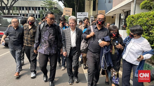 Polda Metro Jaya menjadwalkan pemeriksaan terhadap pengamat politik Saiful Mujani terkait laporan dugaan penghasutan, Kamis (4/6) hari ini.