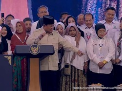 Prabowo Bawa Ayam Goreng di Depan Mitra MBG: Kalau Potong Lebih dari 14, Dosa!