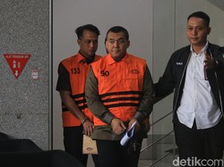 KPK Segel Rumah Wamen Imipas Silmy Karim Tersangka Pemerasan