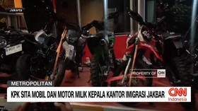 KPK Sita Puluhan Kendaraan Milik Kepala Imigrasi Jakbar