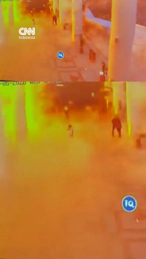 Pemerintah Kuwait merilis rekaman yang menunjukkan sebuah drone milik Iran menabrak bandara pada Rabu (3/6).