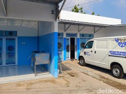 MBG di Karawang Tuai Polemik, SPPG Disebut Ogah Pakai Produk Lokal