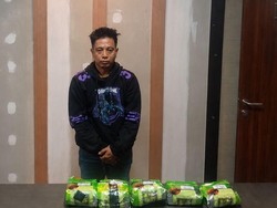 Bareskrim Gagalkan Penyelundupan 5 Kg Sabu Jaringan Malaysia di Pekanbaru