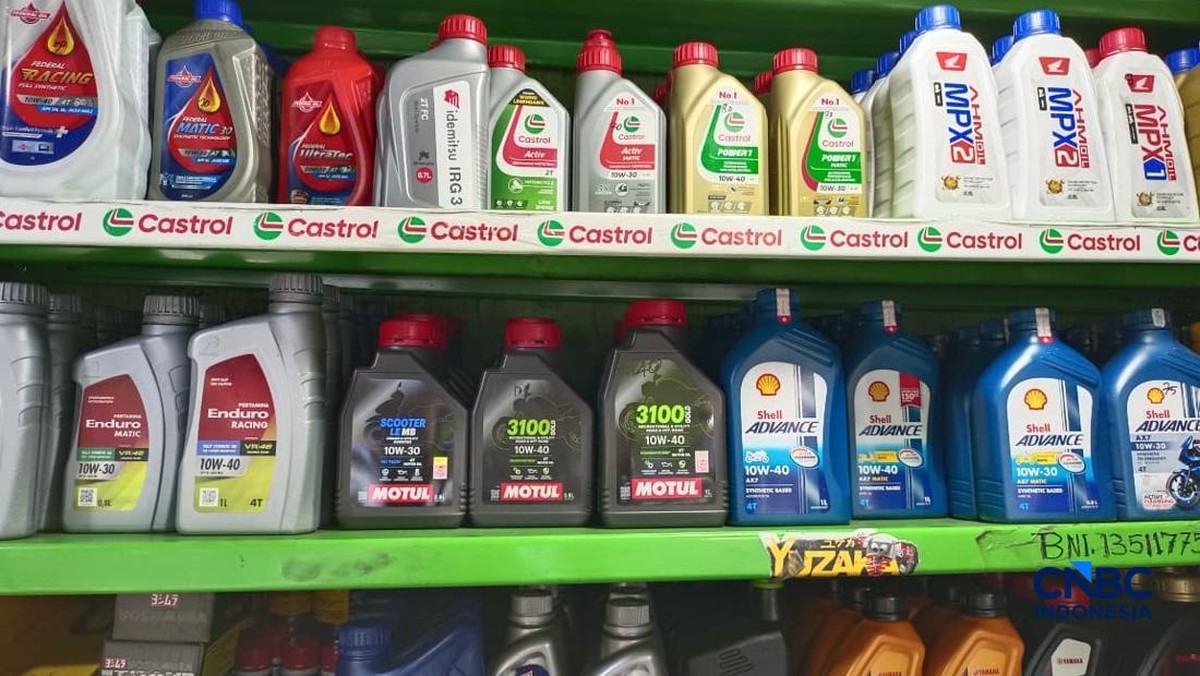Harga Naik Ada Sampai Rp50.000-Warga RI Mulai "Pelit" Ganti Oli Muncul