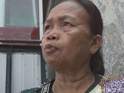 Tangis Rusminah Kehilangan Tabungan Hasil Dagang Imbas Kebakaran Tanah Abang