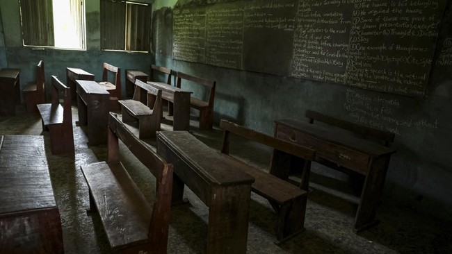 An empty classroom of L.A. Primary School in Oyo State, Nigeria, June 2, 2026, where dozens of children and teachers were abducted. REUTERS/Sodiq Adelakun