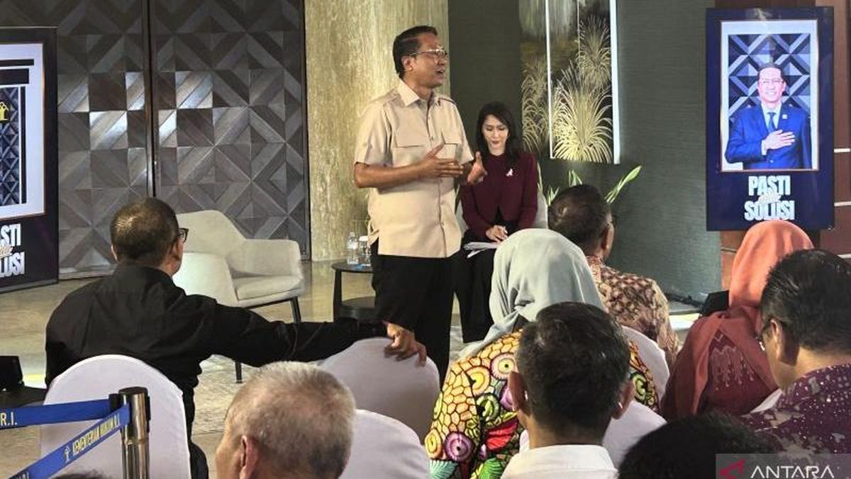 Menkum Supratman Jawab Aduan Masyarakat soal Masalah Hukum