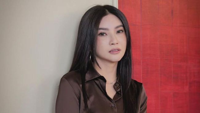Viral Mengumpat di Live dan Terancam Diboikot, Sarwendah Muncul Minta Maaf