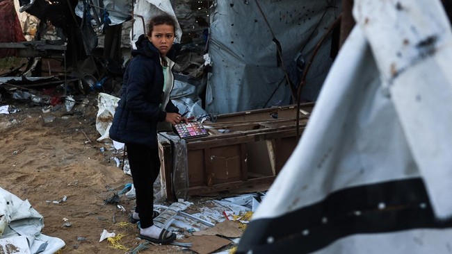 Israel Serang Tenda Pengungsi Gaza, 1 Tewas dan 16 Terluka