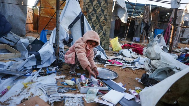 Israel Serang Tenda Pengungsi Gaza, 1 Tewas dan 16 Terluka