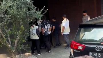 Detik-detik KPK Geledah Rumah Mewah Silmy Karim
