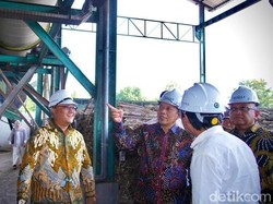 Menkop Ferry Dorong Koperasi Masuk Industri Gula-Bidik Swasembada