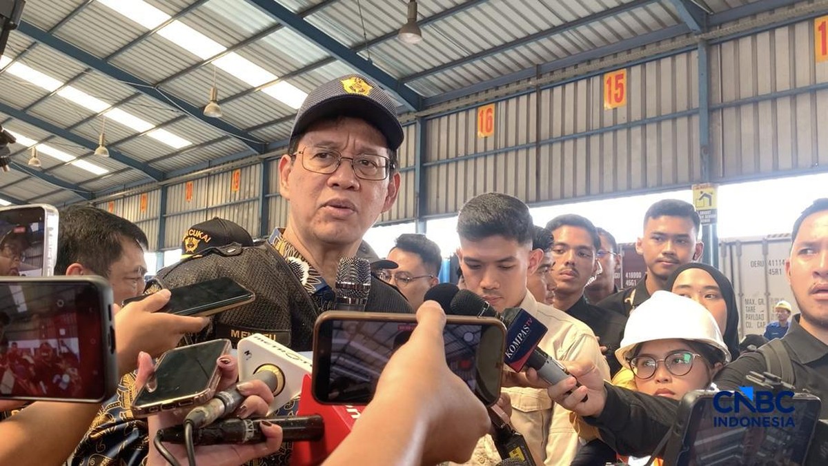 Purbaya Tanggapi Heboh 'Sell Indonesia' saat Rupiah-IHSG Jatuh
