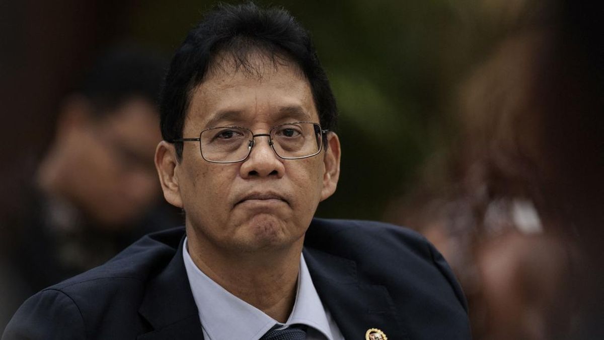 Indonesian Finance Minister Purbaya Yudhi Sadewa attends a monthly media briefing on the state budget at the Finance Ministry in Jakarta on June 5, 2026. (Photo by YASUYOSHI CHIBA / AFP)
