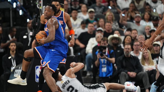 FOTO: Knicks Unggul 2-0 Atas Spurs di Final NBA 2026