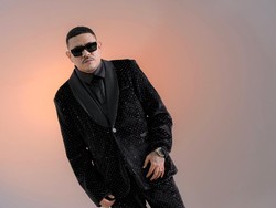 Musik Timur Makin Mendunia, Toton Caribo Buka Babak Baru Lewat Single 'CEO'