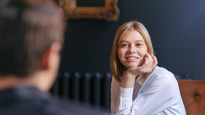 4 Zodiak yang Utamakan IQ Tinggi saat Pilih Pasangan