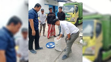 Bulog Pastikan Beras Bantuan di Bangkalan Diganti Sebelum Disalurkan