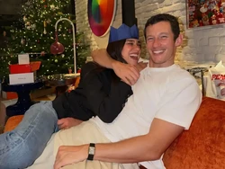 Warga Palermo Protes Jalanan Ditutup 3 Hari untuk Nikahan Dua Lipa-Callum Turner