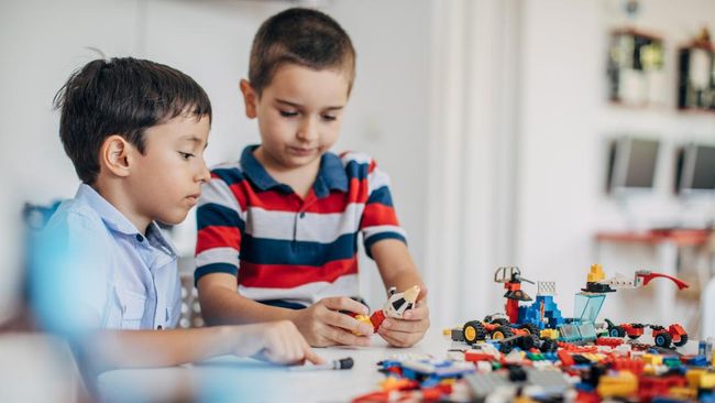 Anak Suka Main Lego? Ini 3 Manfaatnya Menurut Studi Terbaru Bun