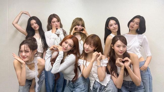 I.O.I Akhiri Perayaan Anniversary ke-10 dengan Penuh Kenangan Manis