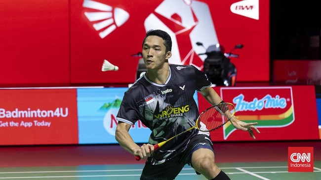 Tunggal putra Kanada, Victor Lai, berhasil meraih gelar juara Indonesia Open 2026 setelah mengalahkan wakil tuan rumah, Jonatan Christie, pada partai final yang berlangsung di Istora Senayan, Jakarta, Minggu (7/6). Victor tampil dominan dan menang du