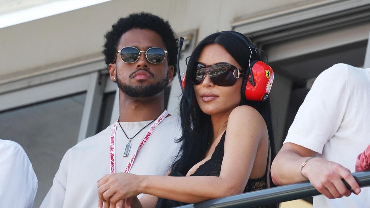 Formula One F1 - Monaco Grand Prix - Circuit de Monaco, Monaco - June 6, 2026 Kim Kardashian is seen during qualifying REUTERS/Jakub Porzycki/Pool
