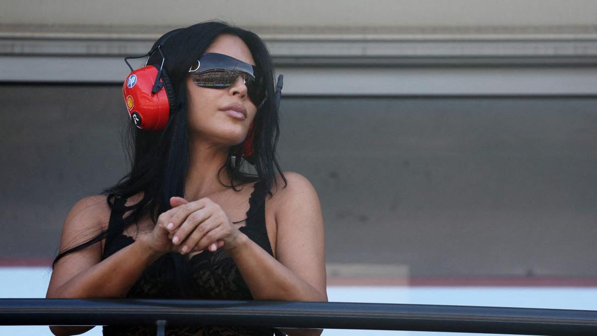 FOTO: Kim Kardashian Setia Dukung Langsung Lewis Hamilton di F1 Monaco