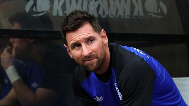 COLLEGE STATION, TEXAS - JUNE 06: Lionel Messi of Argentina reacts prior to during the international friendly match between Argentina and Honduras at Kyle Field on June 06, 2026 in College Station, Texas.   Tim Warner/Getty Images/AFP (Photo by Tim W