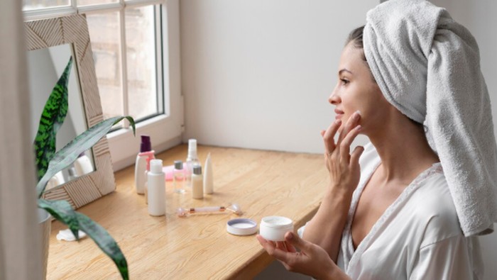 Ini Urutan Skincare di Pagi Hari untuk Pemula yang Tepat