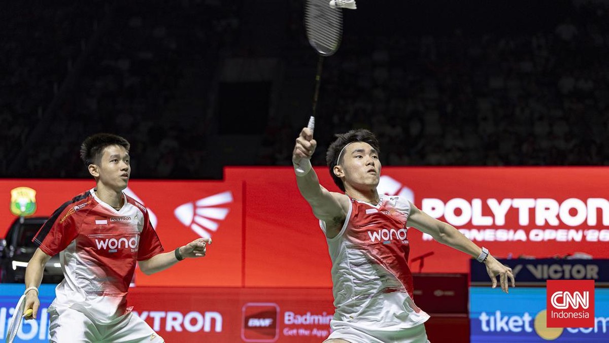 Raymond Indra/Nikolaus Joaquin saat memenangkan laga semifinal Indonesia Open 2026. (CNN Indonesia/Adi Ibrahim)