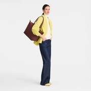 5 Tas Affordable Luxury yang Cocok Jadi Tas Cemplang-Cemplung Sehari-hari