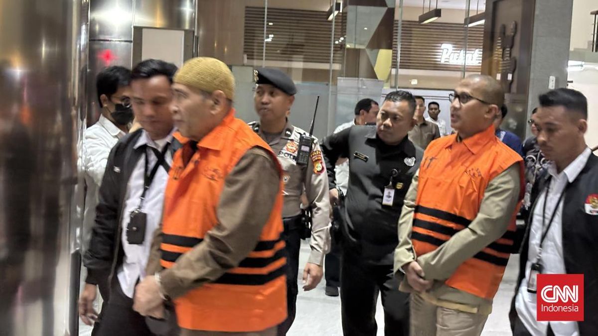 Ditahan KPK, Direktur Maktour Tersangka Kasus Kuota Haji Menangis