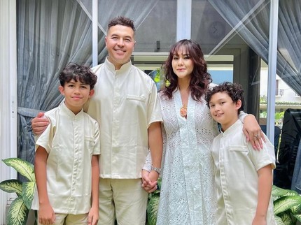 5 Potret Mayka Anak Sissy Prescillia & Rifat Sungkar, Mulai Ikuti Jejak Sang Ayah