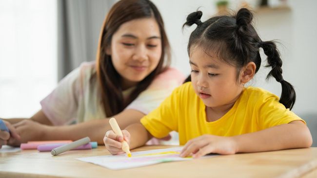 7 Ilustrasi Gambar Pemandangan Alam Yang Mudah Untuk Diwarnai Anak Sd