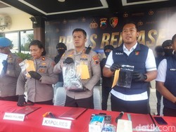 Menantu Pengangguran Pakai Nama Wanita Saat Kirim Sate Beracun ke Bu Aminah