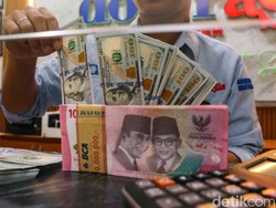 Dolar AS Kembali Tekan Rupiah Dekati Rp 18.000