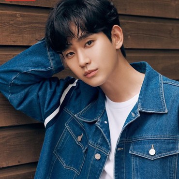 Setahun Hiatus Gegara Kontroversi, Kim Soo Hyun Disebut Bakal Comeback Lewat Iklan