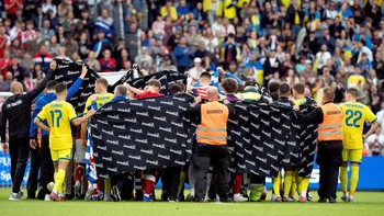 Laga Denmark vs Ukraina Dibatalkan Usai Eriksen Kolaps Lagi