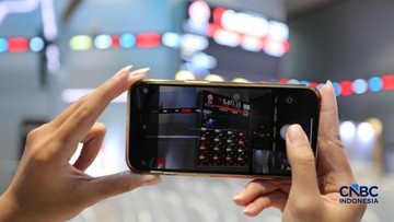 BEI Suspensi 72 Emiten, Ada Saham Grup Sinar Mas hingga Indofarma