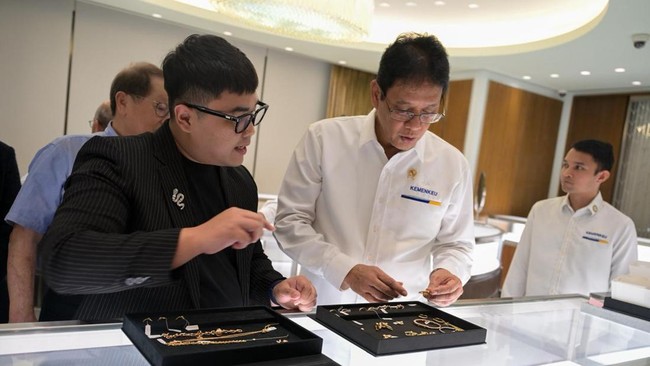 Ini Kronologi Tiffany dan Co Disegel dan Dibuka Kembali Purbaya