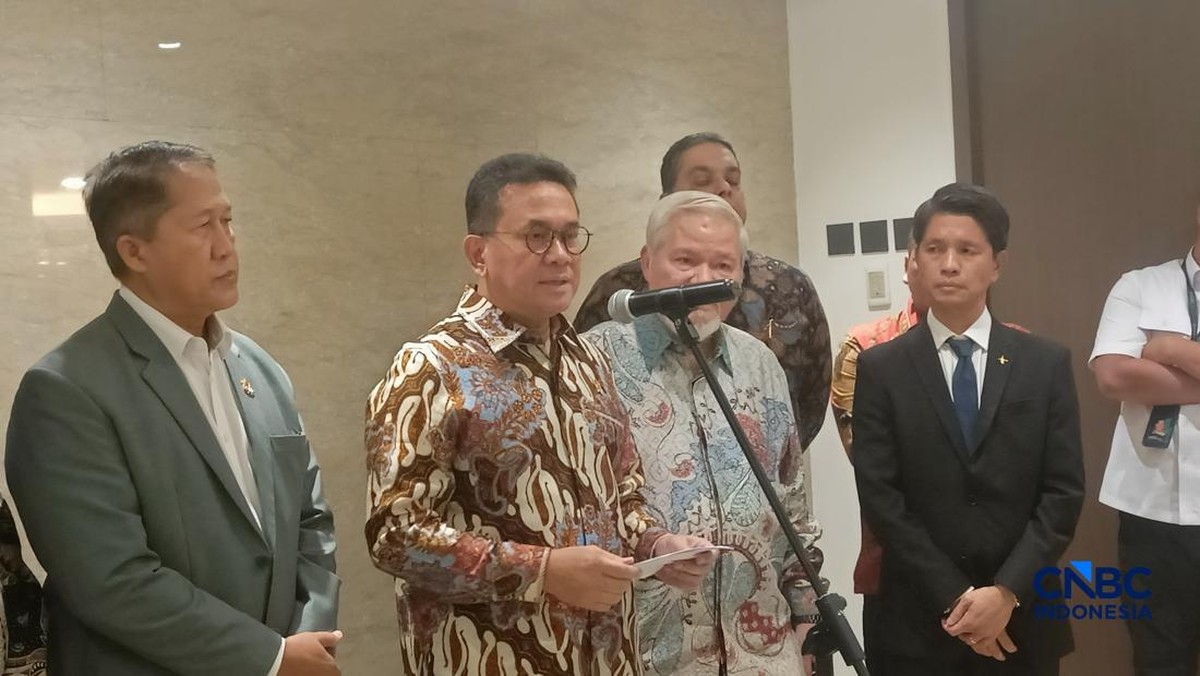 RI Bakal Kena Tarif Baru Trump 10%, Mendag Bilang Begini