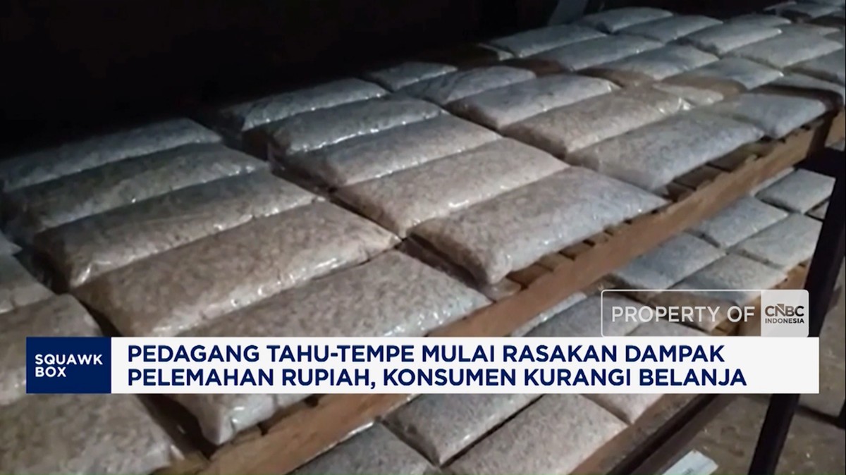 Video: Pedagang Tahu-Tempe Mulai Rasakan Dampak Pelemahan Rupiah