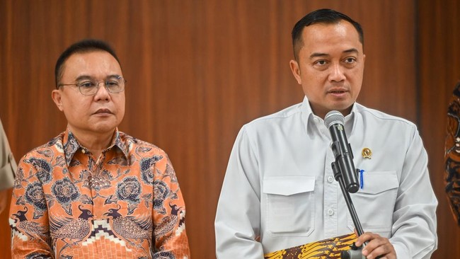 Mensesneg Prasetyo Hadi ditunjuk sebagai Ketua Satgas Mitigasi PHK. Satgas akan bekerja sama dengan Polri untuk mencegah gelombang PHK di Indonesia.
