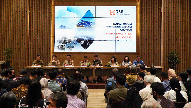 PT Dian Swastatika Sentosa Akselerasi Energi Terbarukan dan Infrastruktur Digital.